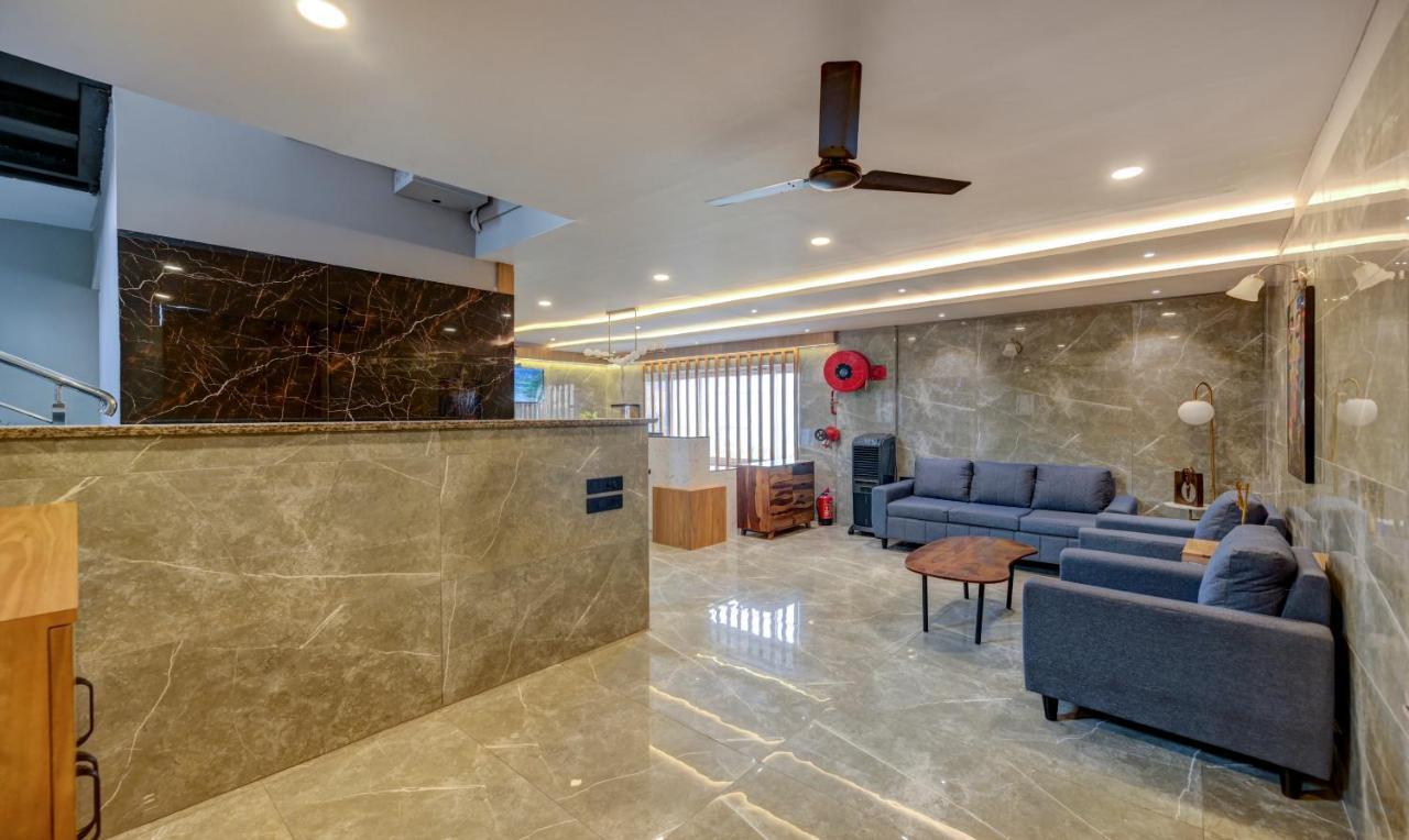 Treebo Aasma Downtown Hotel Bhubaneswar Exterior foto