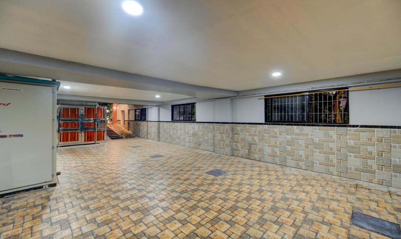 Treebo Aasma Downtown Hotel Bhubaneswar Exterior foto